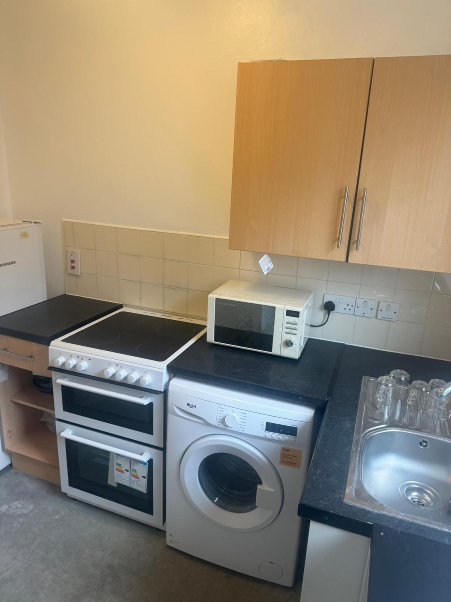 One Bedroom Apartment In Tower Bridge Road Londra Exterior foto